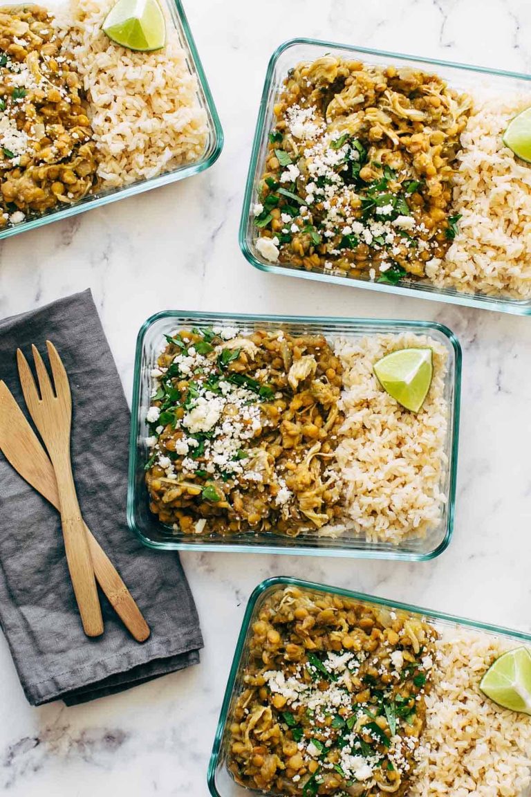 Cilantro lime chicken in containers with rice.